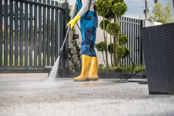 Best Commercial Pressure Washing  in Saranac Lake, NY